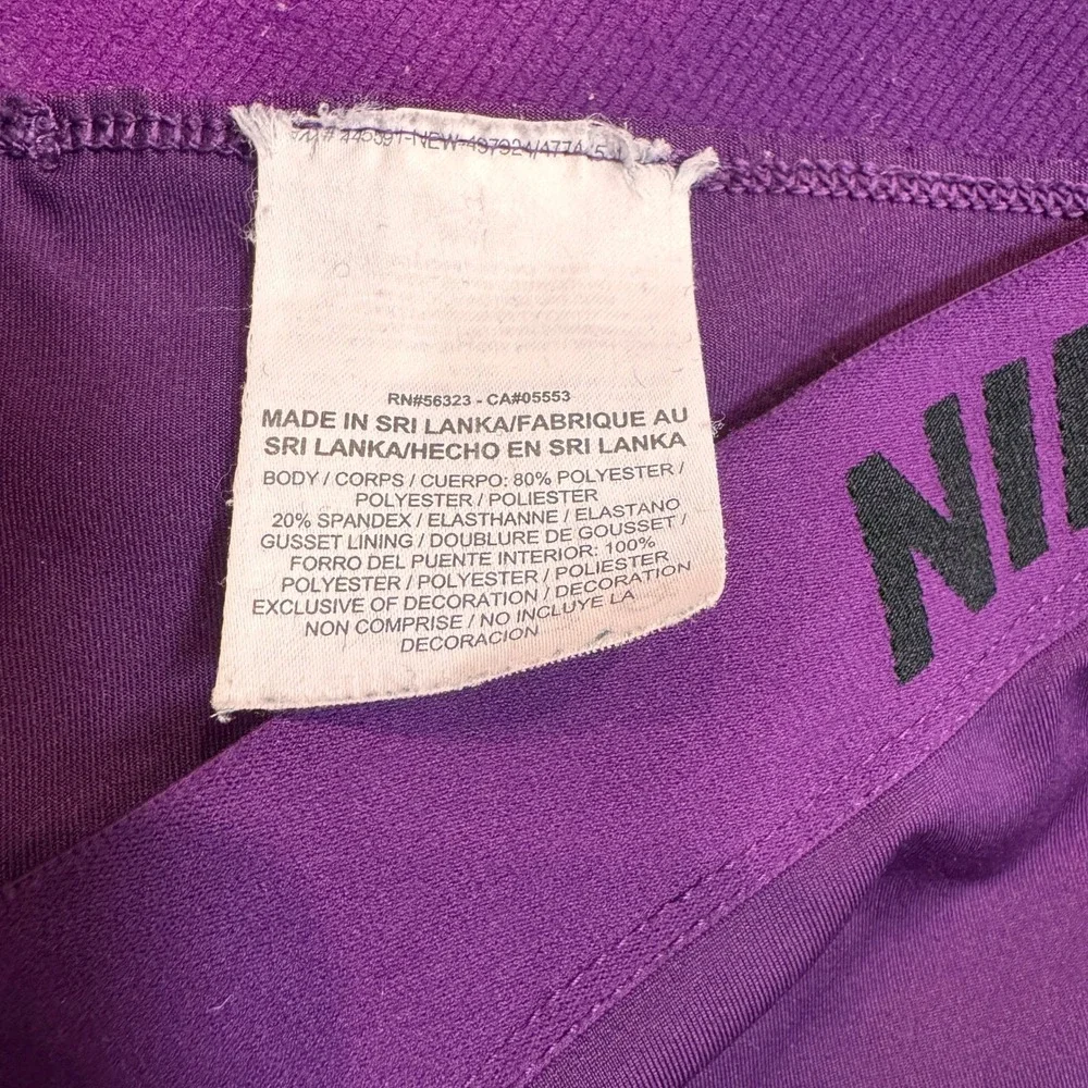 Nike Dri-Fit Pro Linear Rain Black Reflective Capri Legging Pants Size‎ M Medium
